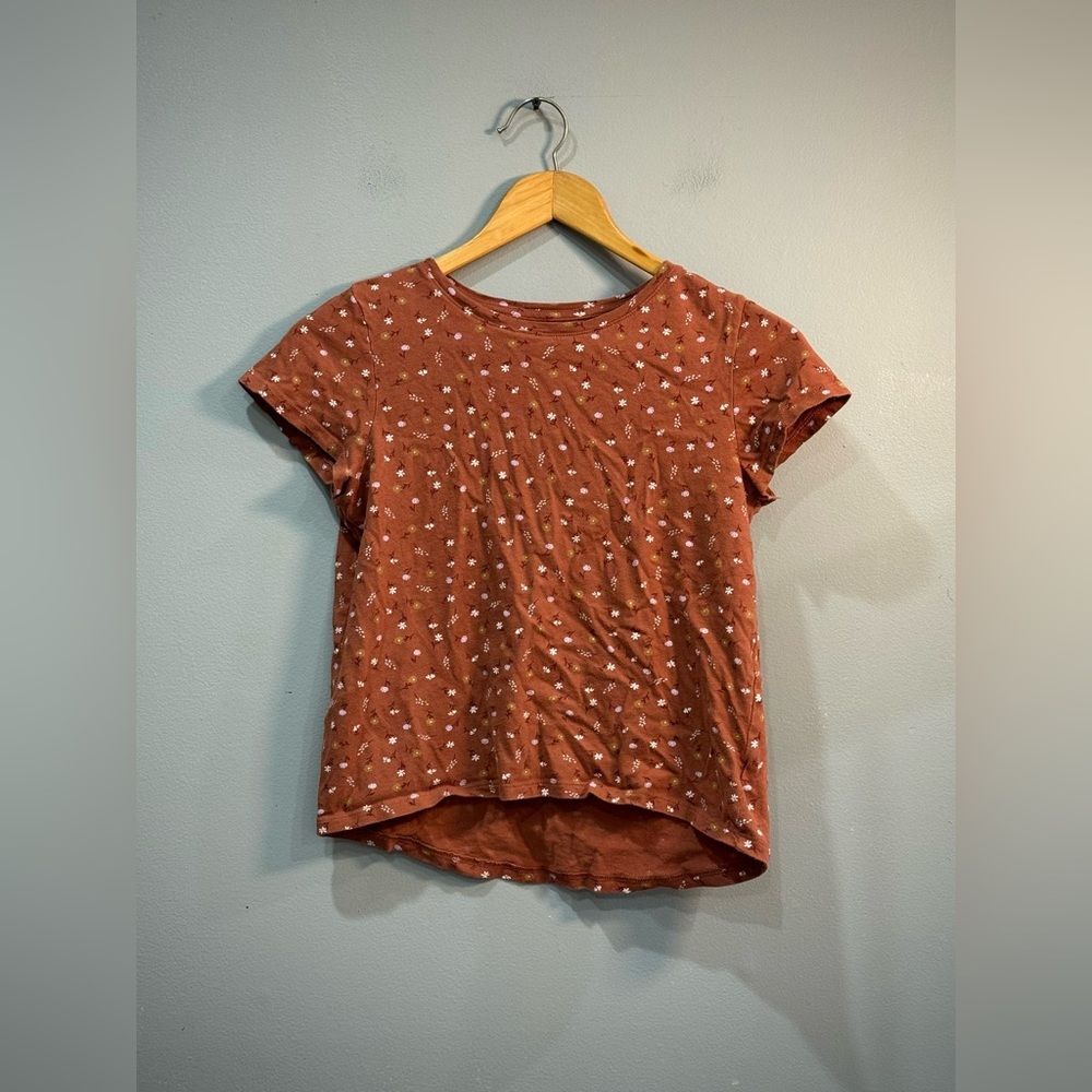 Girls’ Brown Old Navy Floral Softest Tee Size XL (14-16) EUC